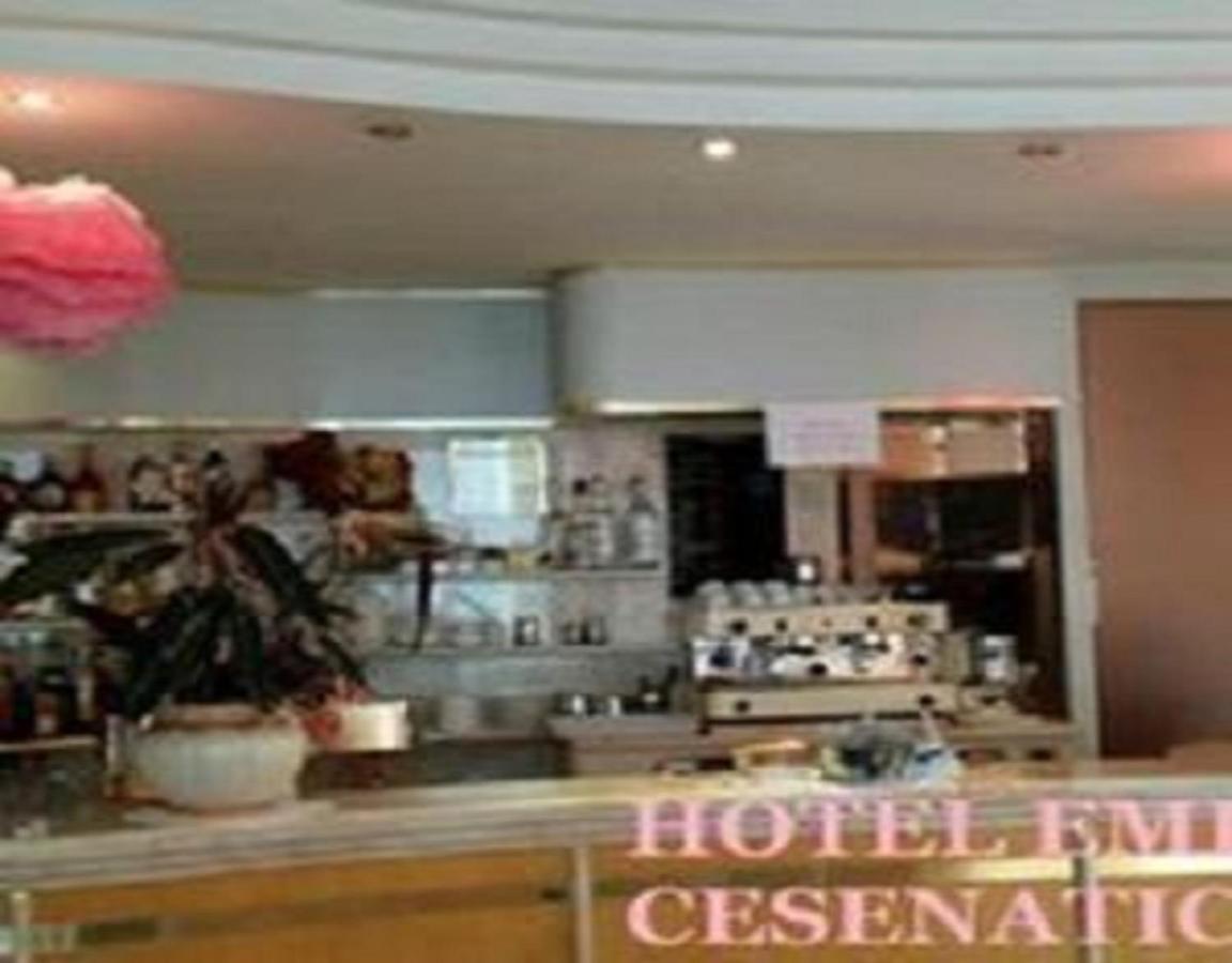 Hotel Embassy Cesenatico Dış mekan fotoğraf